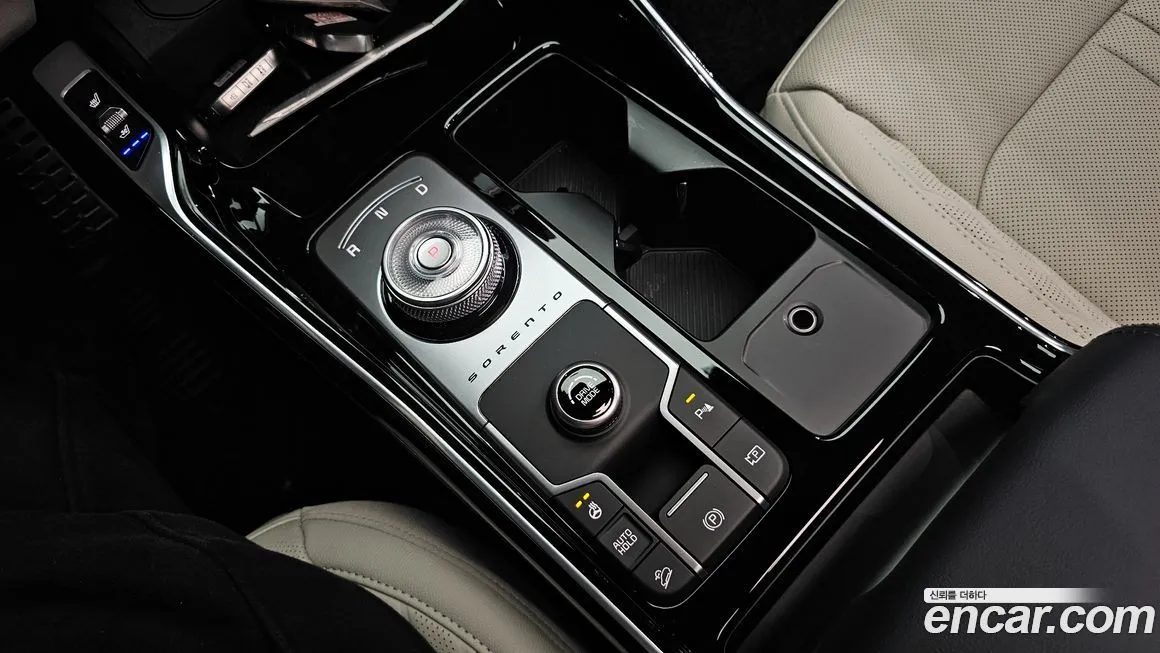 Kia Sorento — фото 3