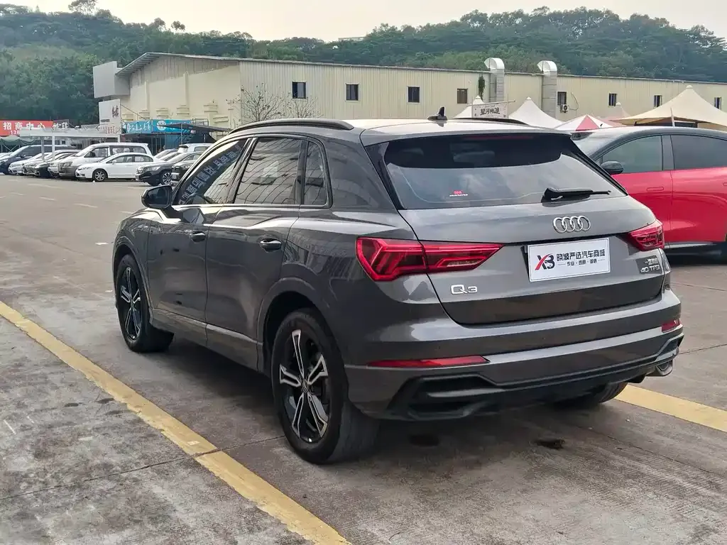 Audi Q3 2021 из CN, фото 8