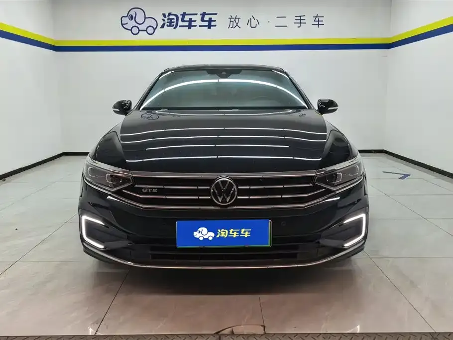 Volkswagen Magotan GTE PHEV 2021 из CN, фото 3