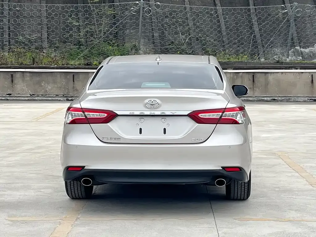 Toyota Camry 2021 из CN, фото 8