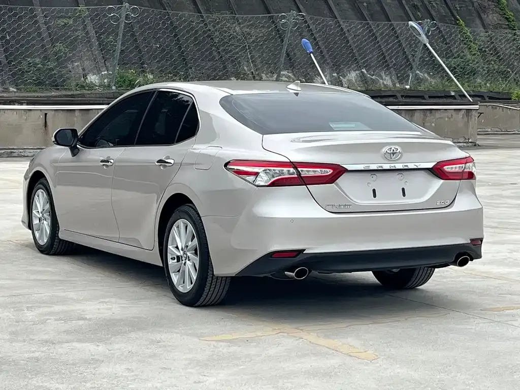 Toyota Camry 2021 из CN, фото 10