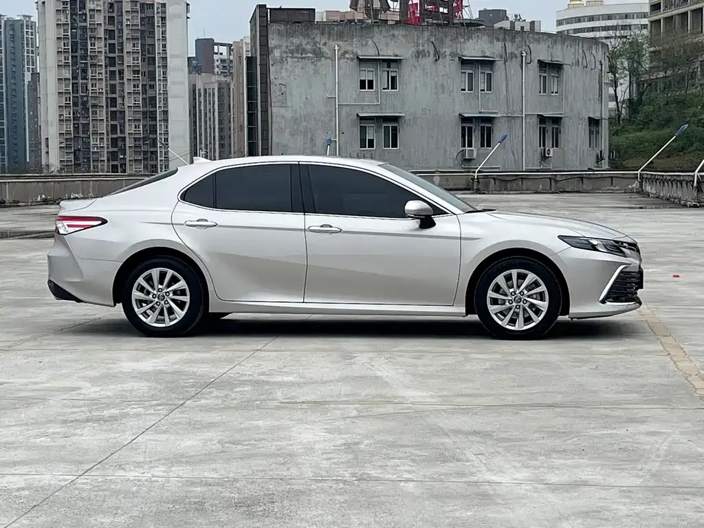 Toyota Camry 2021 из CN, фото 9