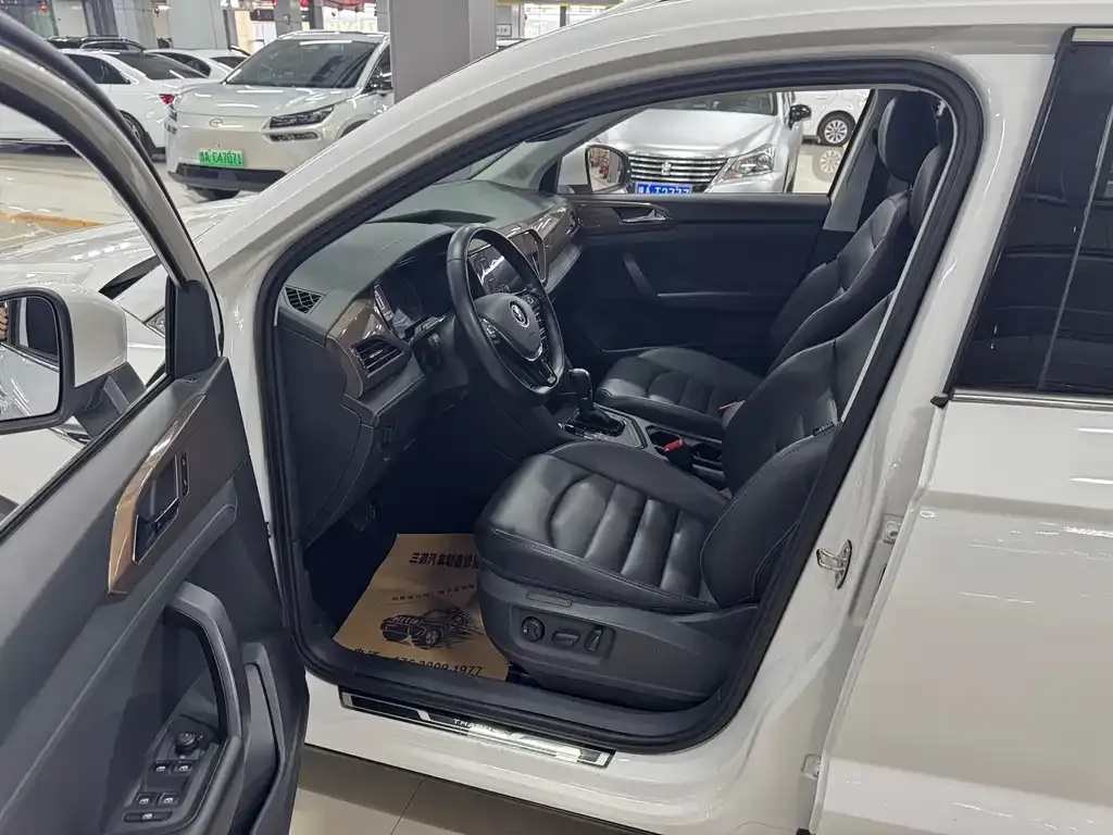 Volkswagen Tharu 2021 из CN, фото 4