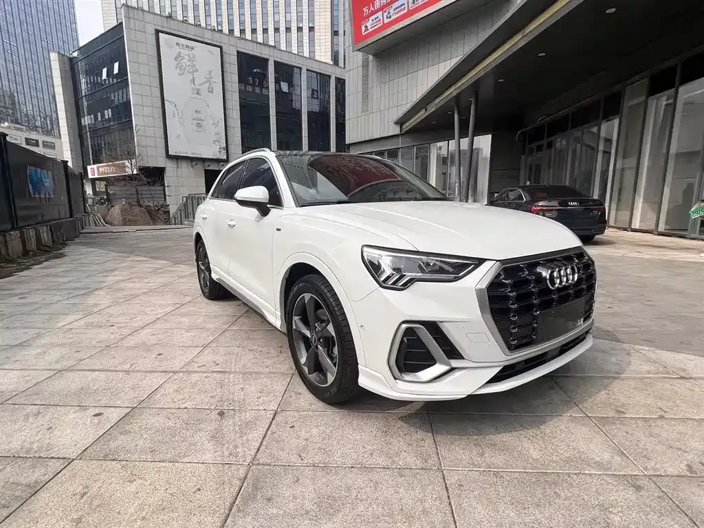Audi Q3 2021 из CN, фото 5
