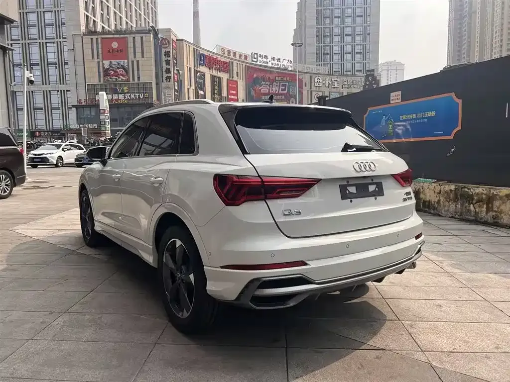 Audi Q3 2021 из CN, фото 9