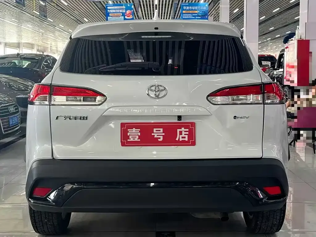 Toyota Frontlander 2024 из CN, фото 6