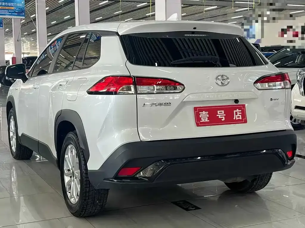 Toyota Frontlander 2024 из CN, фото 10