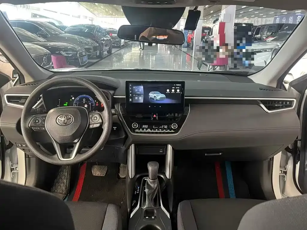 Toyota Frontlander 2024 из CN, фото 9