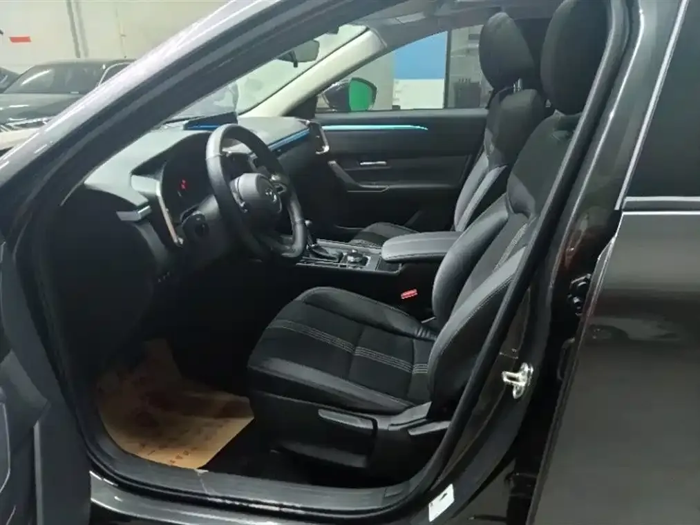 Mazda CX-50 2023 из CN, фото 5