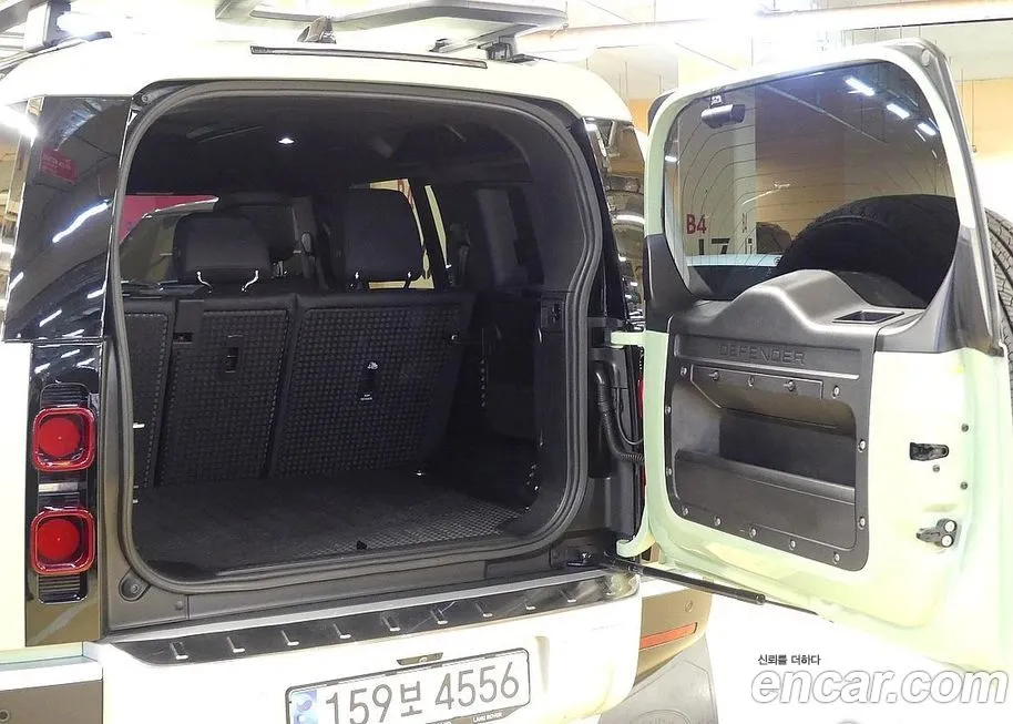 Land Rover Defender 2023 из KR, фото 9