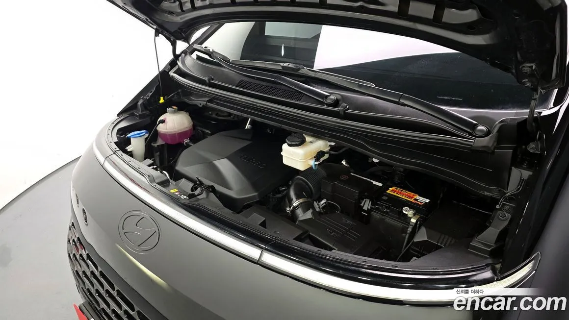 Hyundai Staria — фото 9