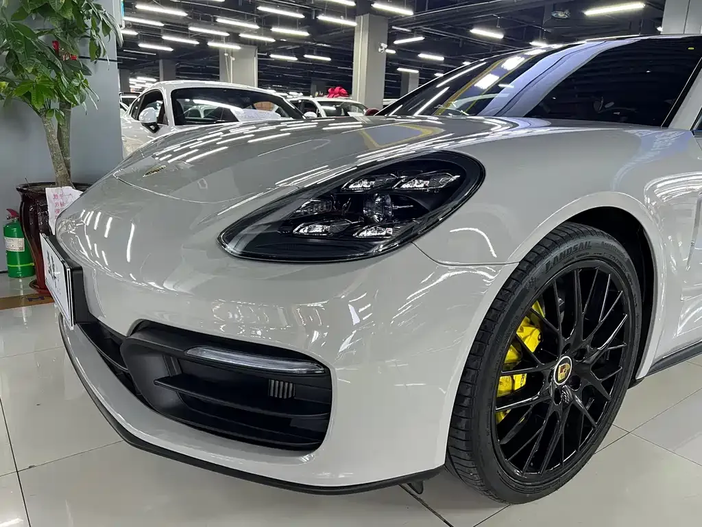 Porsche Panamera 2021 из CN, фото 3
