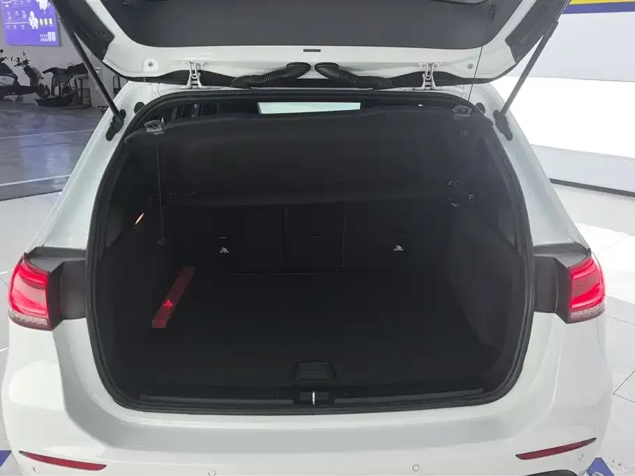 Mercedes-Benz B-Class — фото 7