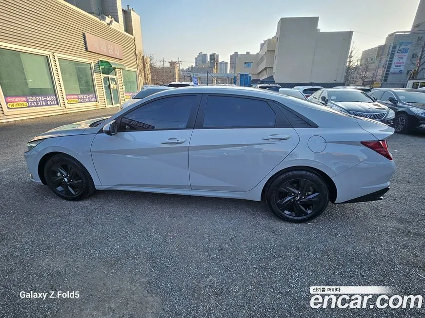 Hyundai AVANTE — фото 6