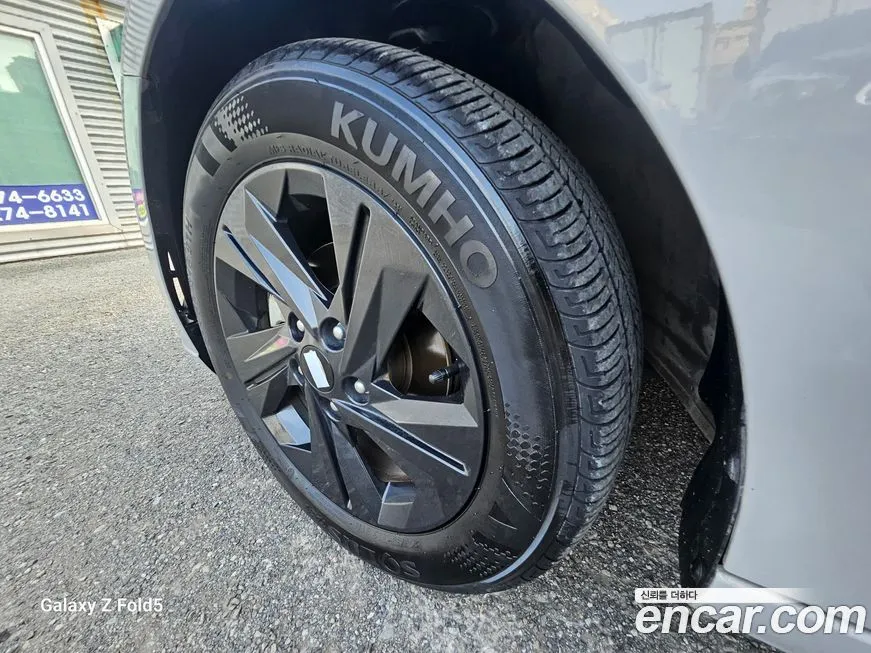 Hyundai AVANTE — фото 2