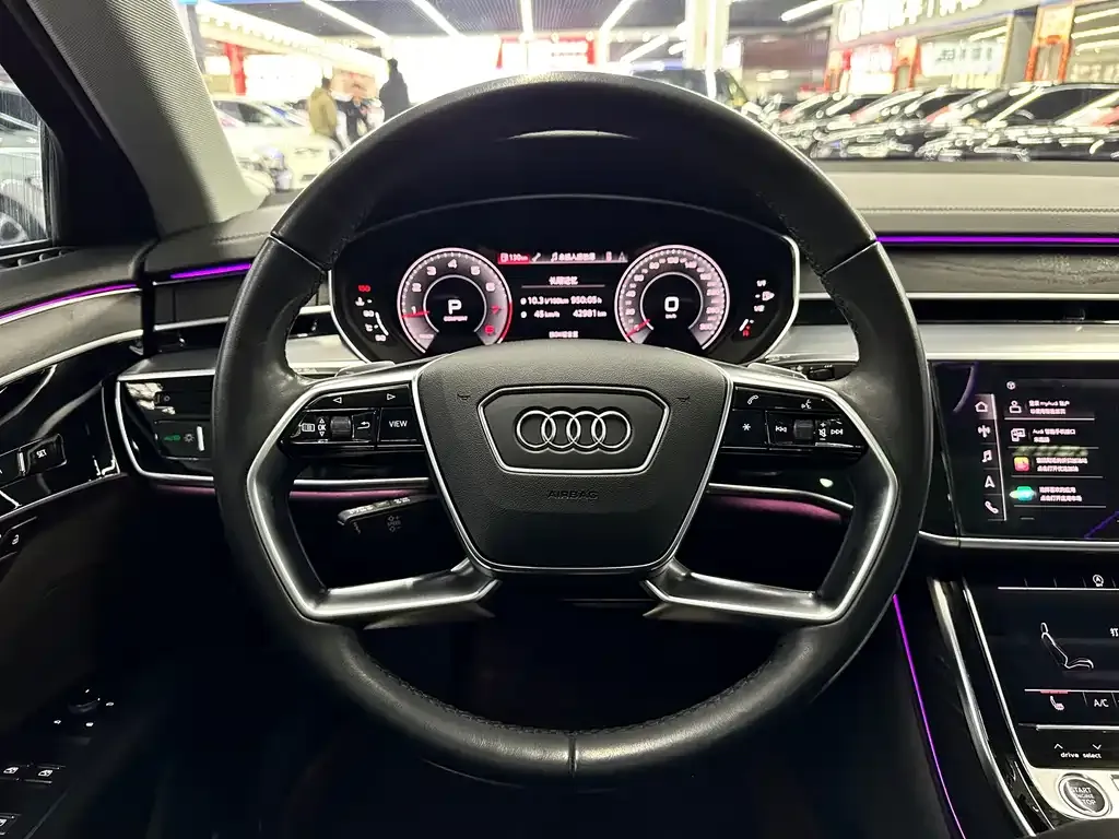 Audi A8 2023 из CN, фото 9