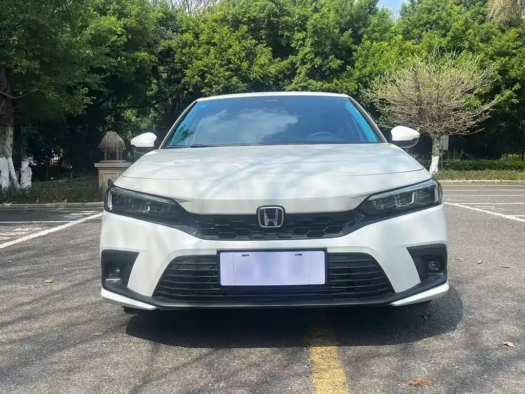 Honda Civic — фото 10