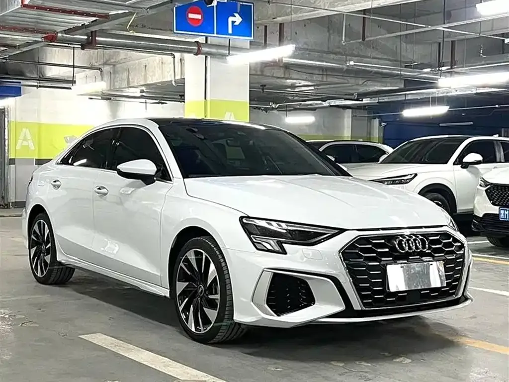 Audi A3 2023 из CN, фото 9