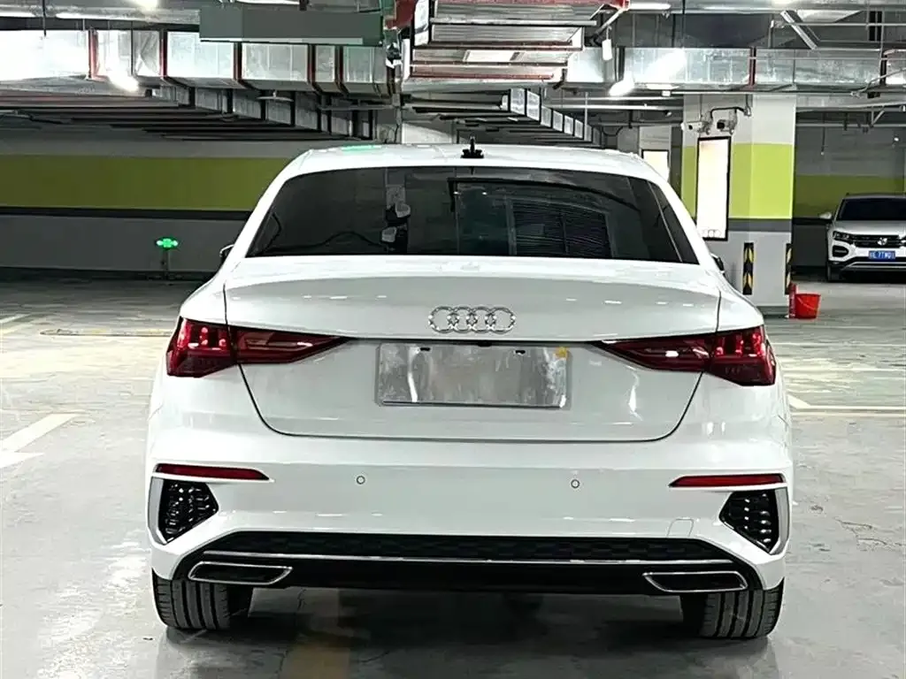 Audi A3 2023 из CN, фото 5
