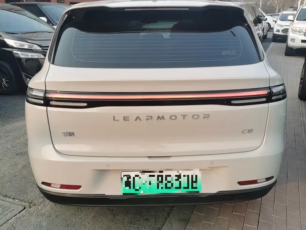Leapmotor C10 2025 из CN, фото 6