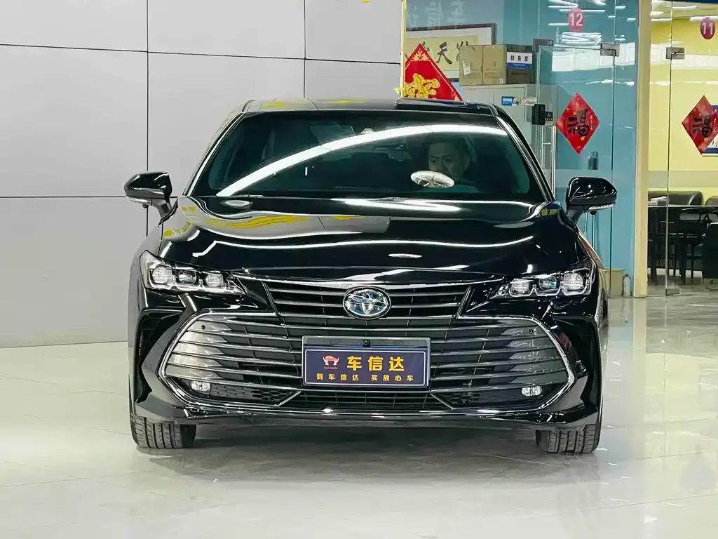 Toyota Avalon 2021 из CN, фото 8