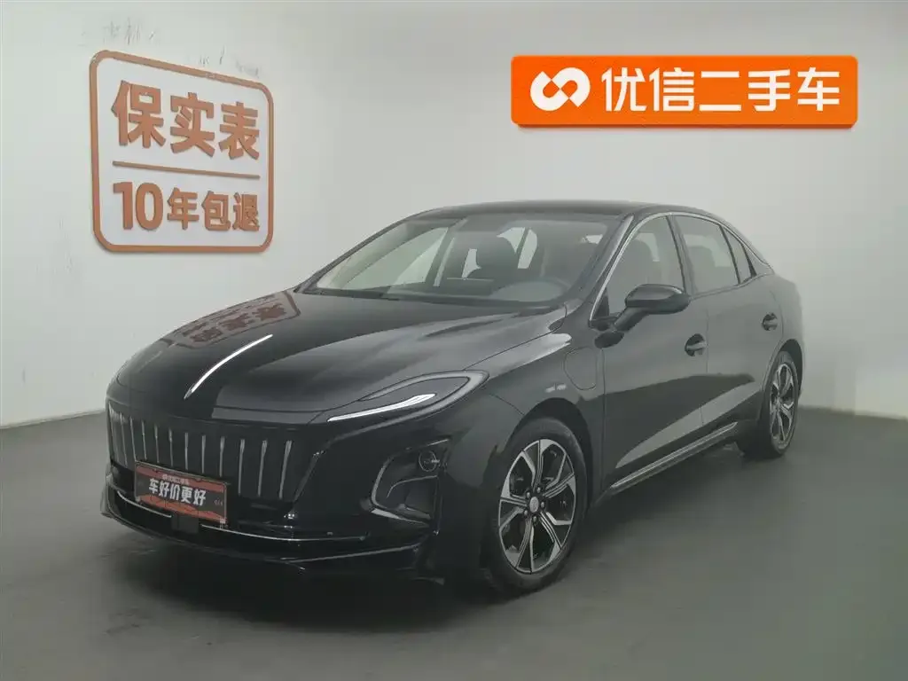 Hongqi E-QM5 — фото 1