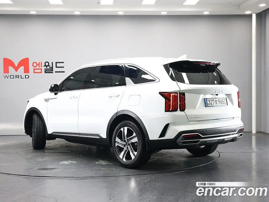 Kia Sorento — фото 8