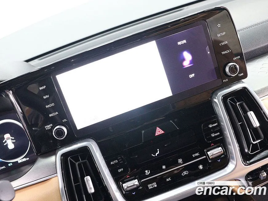 Kia Sorento — фото 5