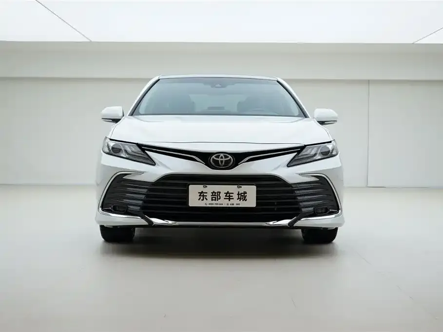 Toyota Camry 2023 из CN, фото 3