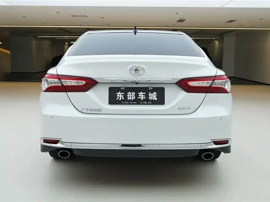 Toyota Camry 2023 из CN, фото 4