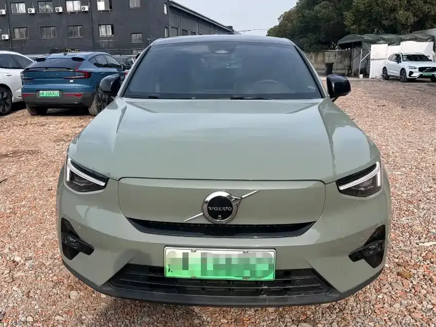Volvo C40 2024 из CN, фото 4