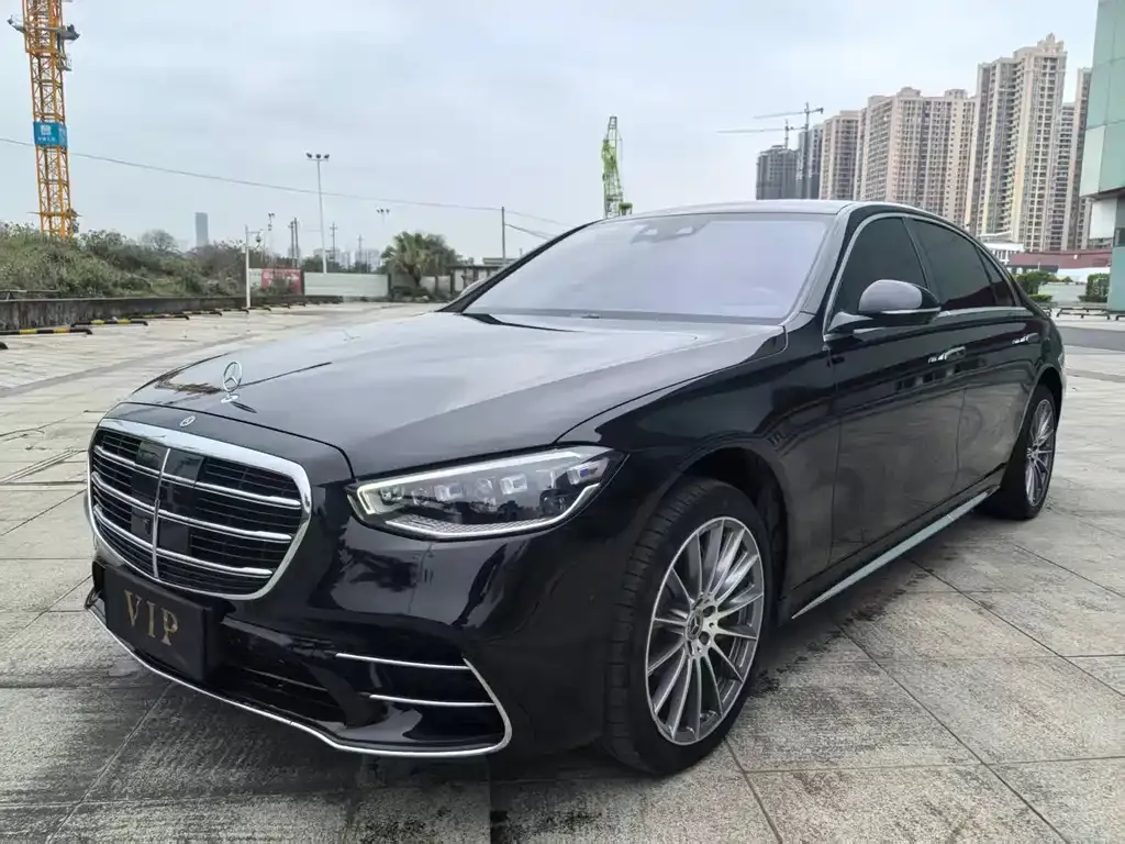 Mercedes-Benz S-Class — фото 1