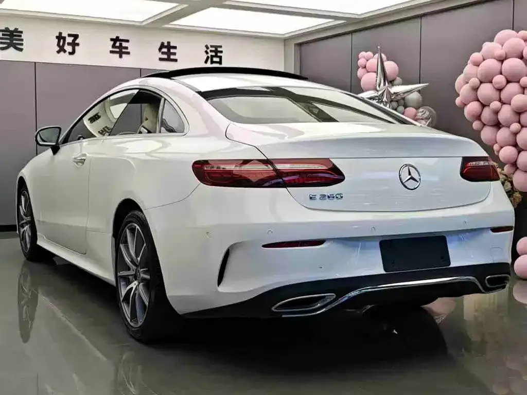 Mercedes-Benz E-Class (Import) — фото 5