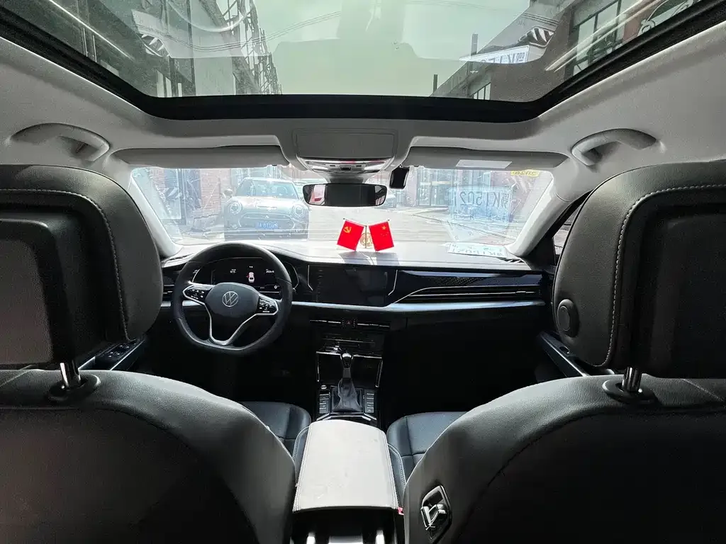 Volkswagen Passat — фото 3
