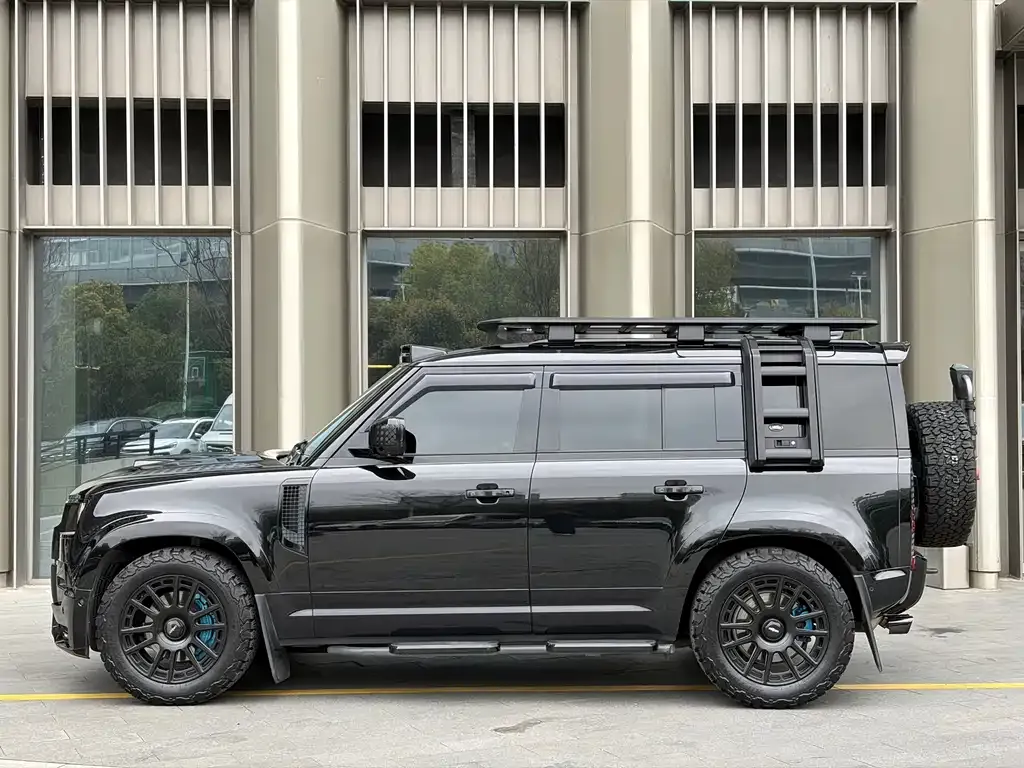 Land Rover Defender — фото 9