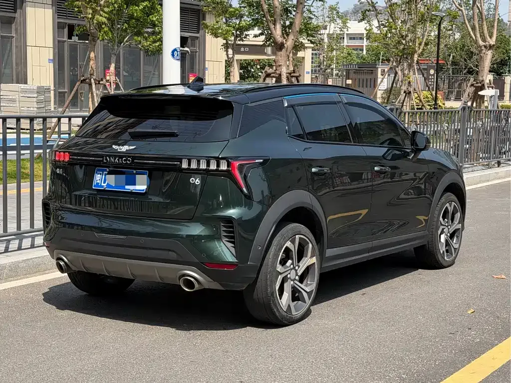 Lynk & Co 06 2023 из CN, фото 9