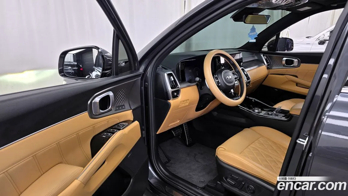 Kia Sorento — фото 10