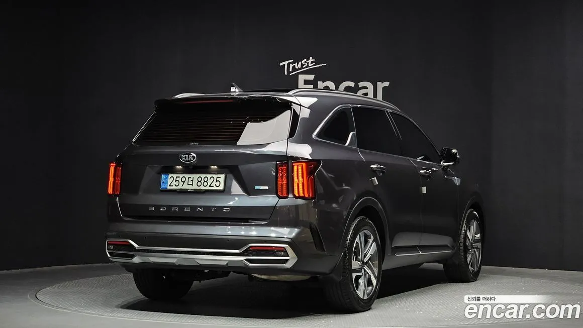 Kia Sorento — фото 3