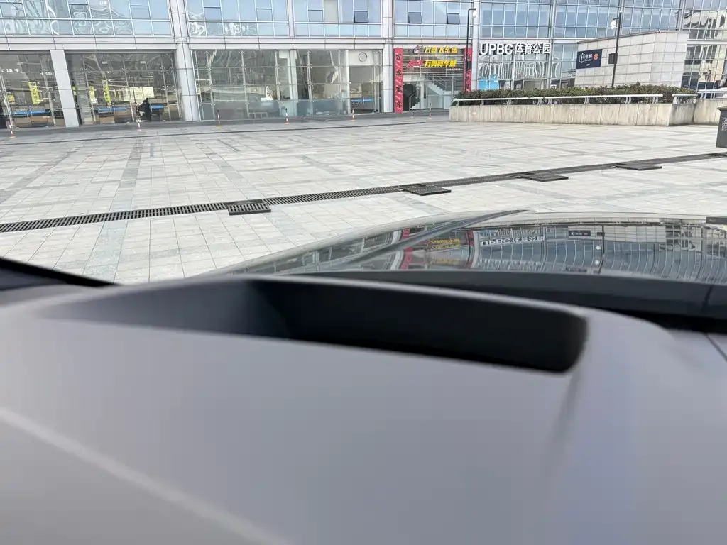 Land Rover Range Rover 2025 из CN, фото 7