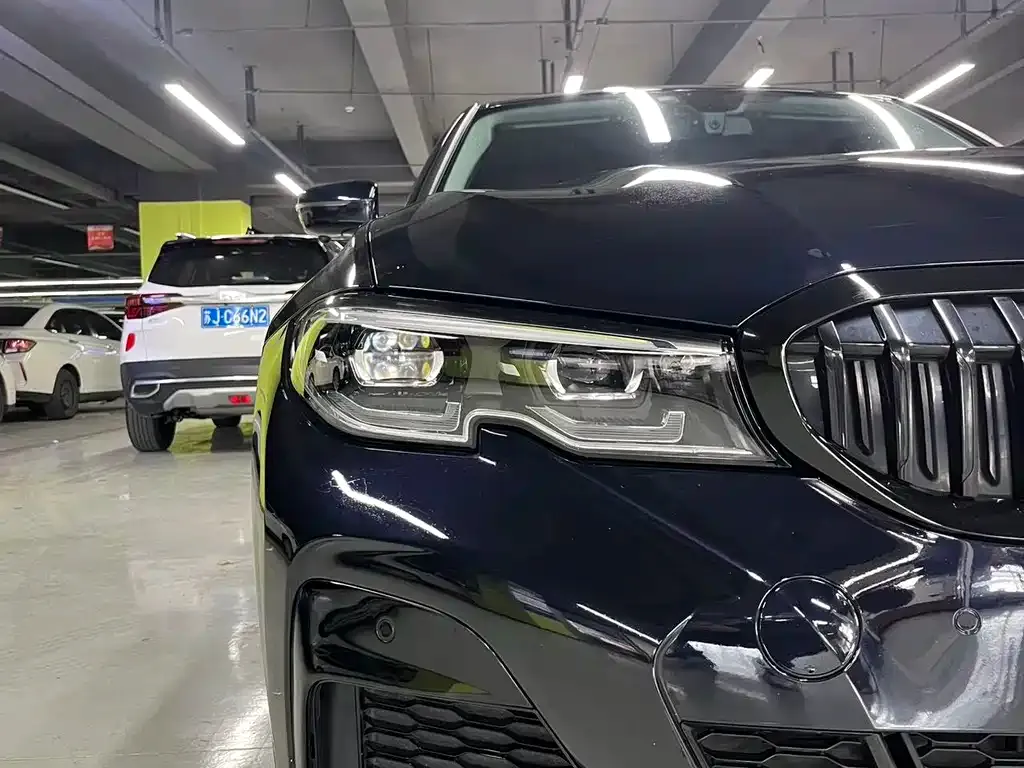 BMW 3 Series 2022 из CN, фото 4