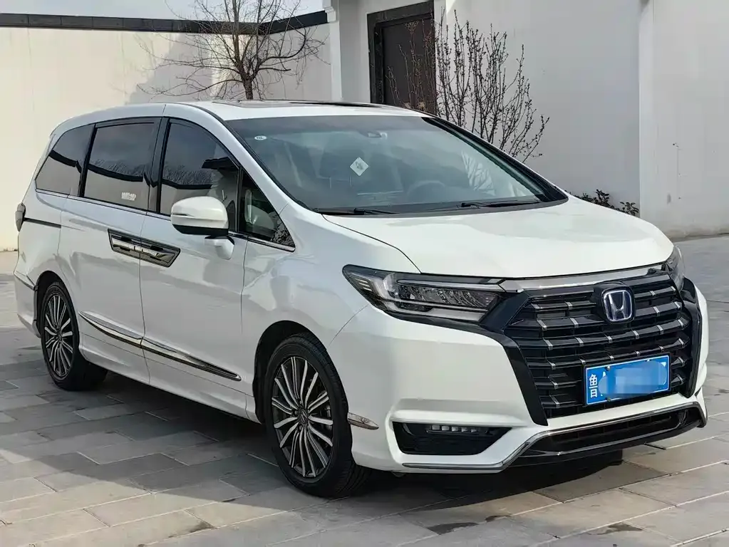Honda Elysion — фото 2
