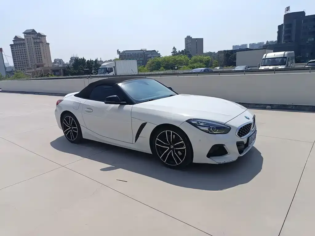 BMW Z4 2023 из CN, фото 3