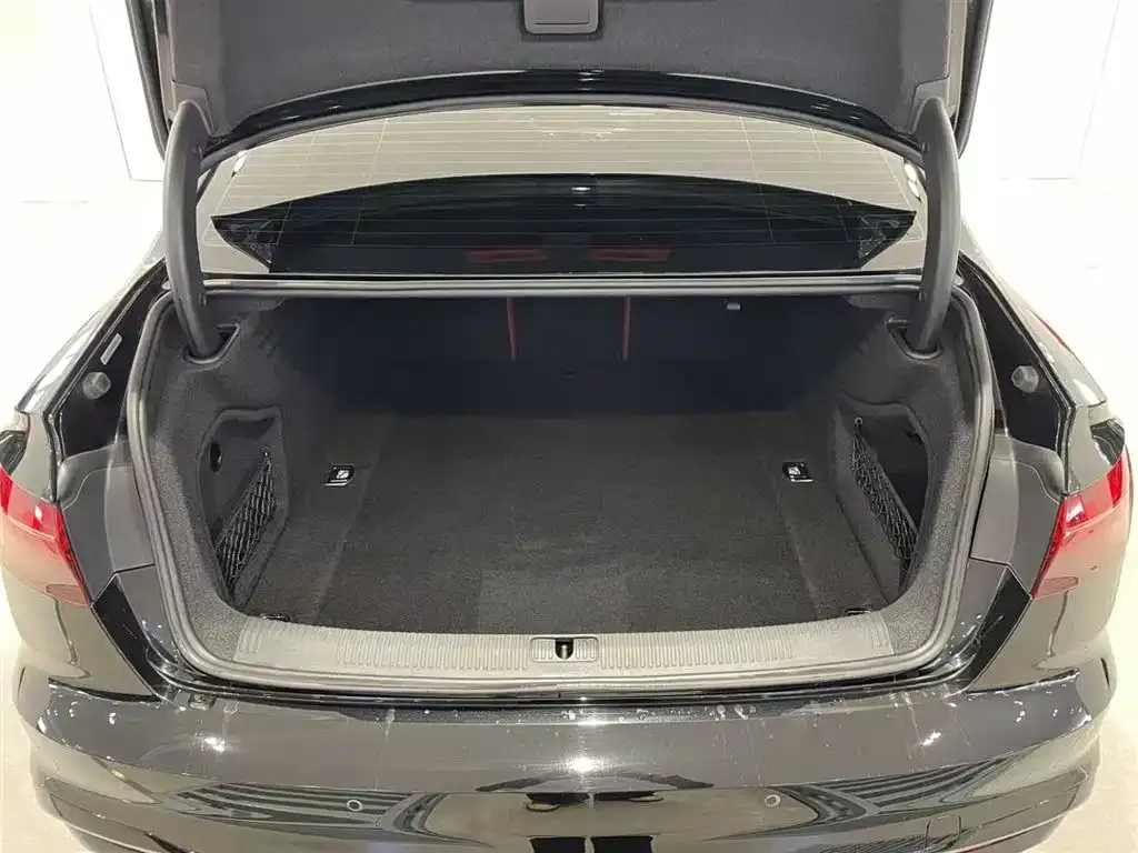 Audi S4 2023 из CN, фото 6