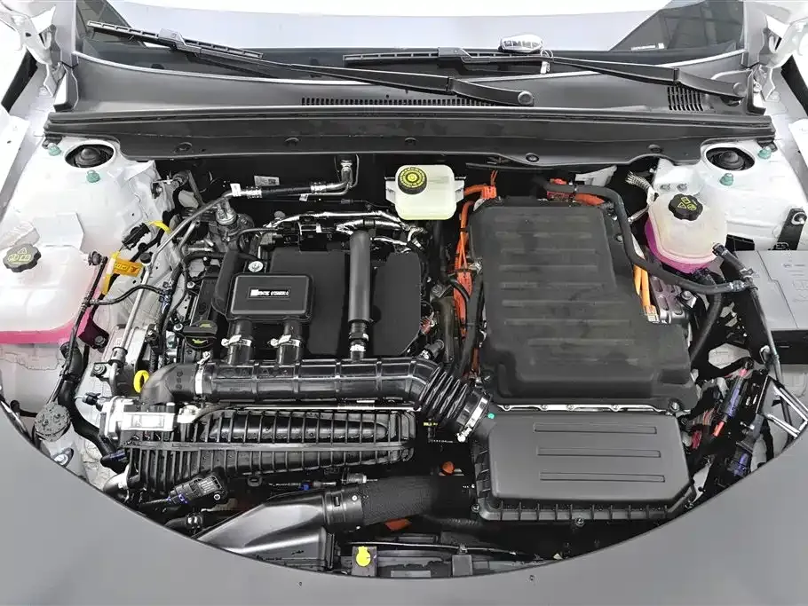 BYD Qin PLUS 2025 из CN, фото 9