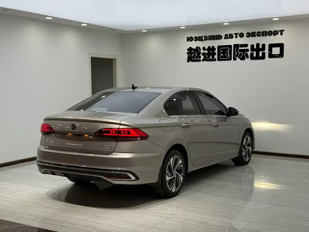Volkswagen Bora 2022 из CN, фото 5