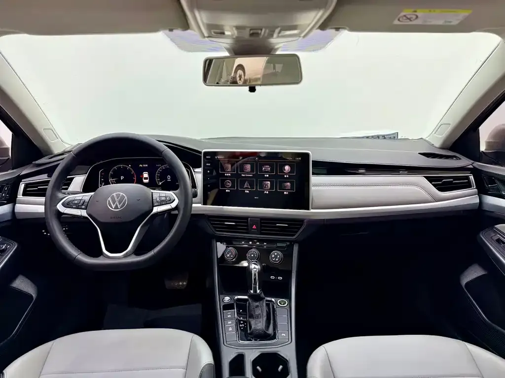 Volkswagen Bora 2022 из CN, фото 3