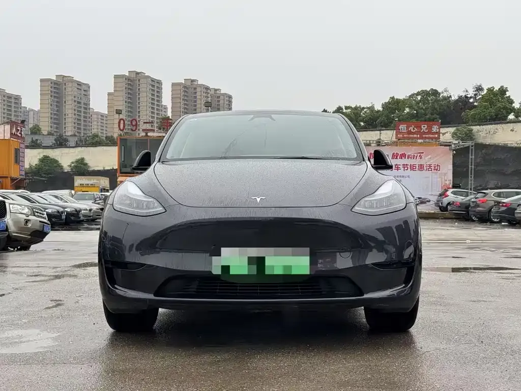 Tesla Model Y 2025 из CN, фото 3