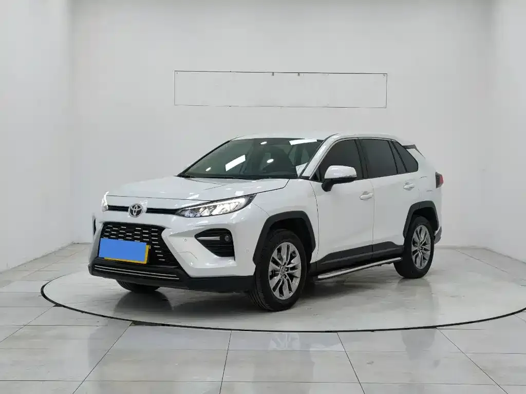Toyota Wildlander — фото 1