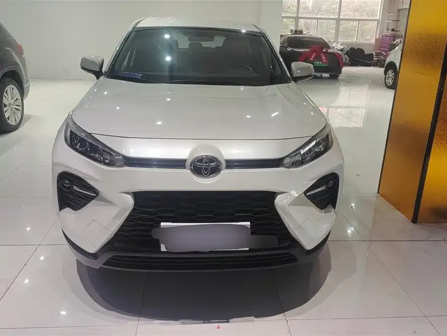 Toyota Wildlander — фото 2