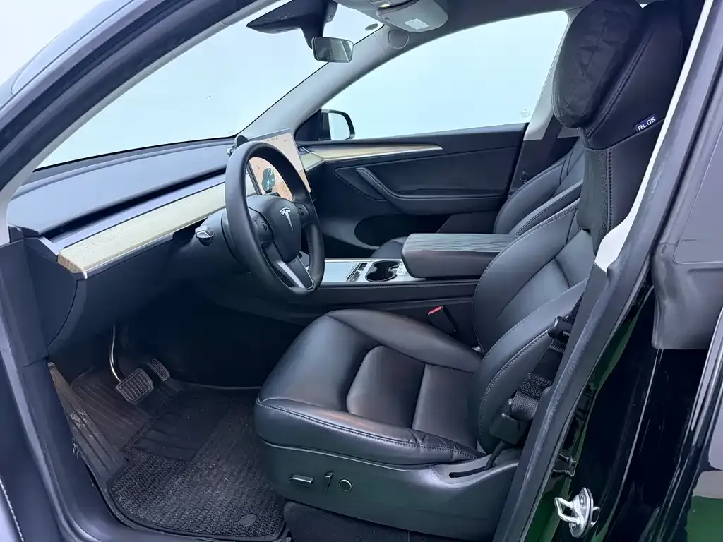 Tesla Model Y 2022 из CN, фото 9